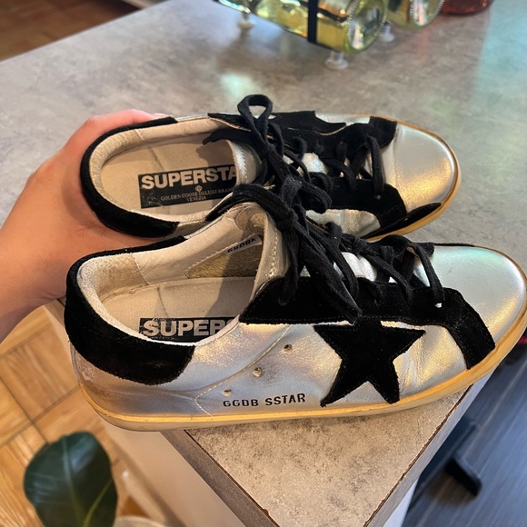 Golden Goose Sneakers - Picture 4 of 5